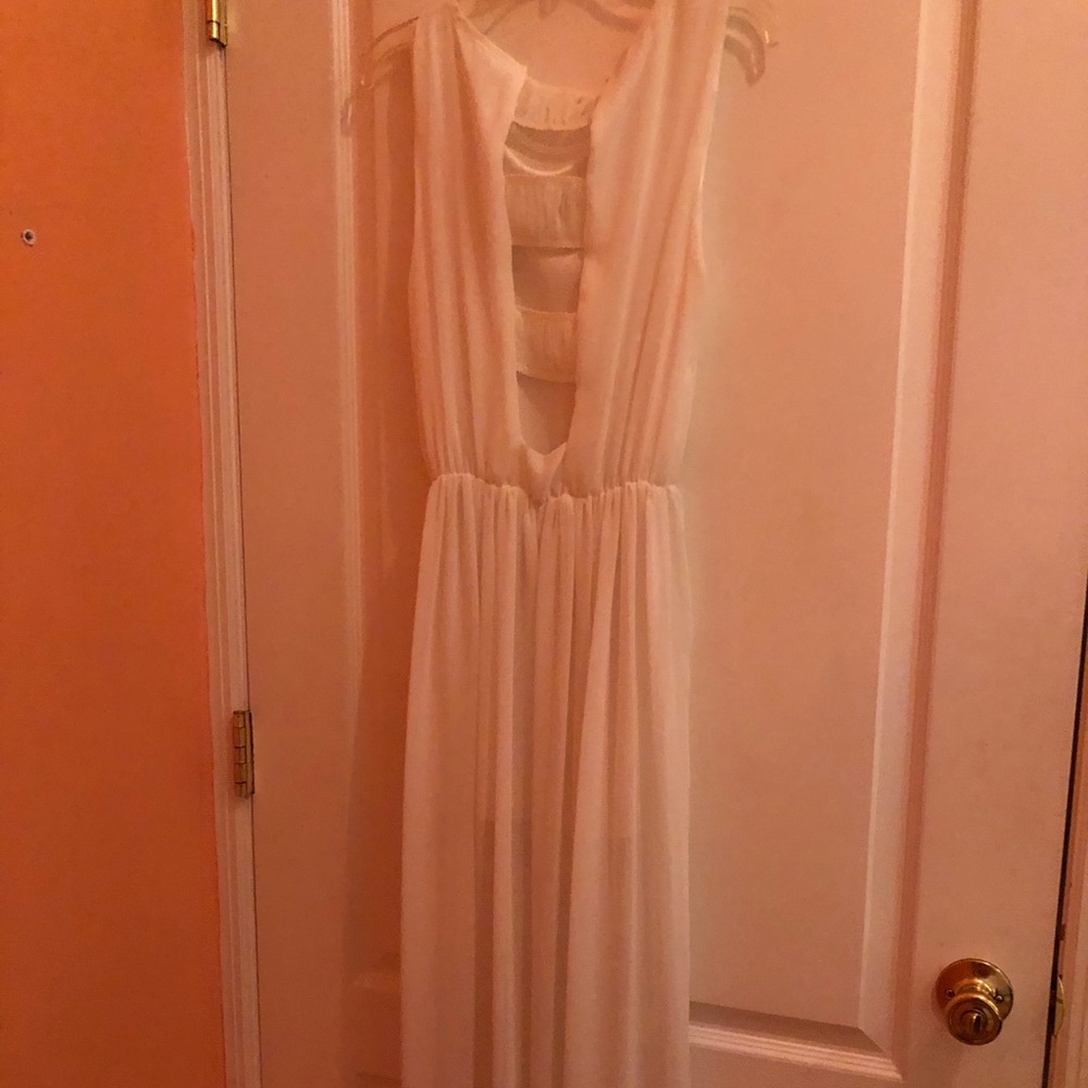 White Elegant Dress - Picture 1 of 5